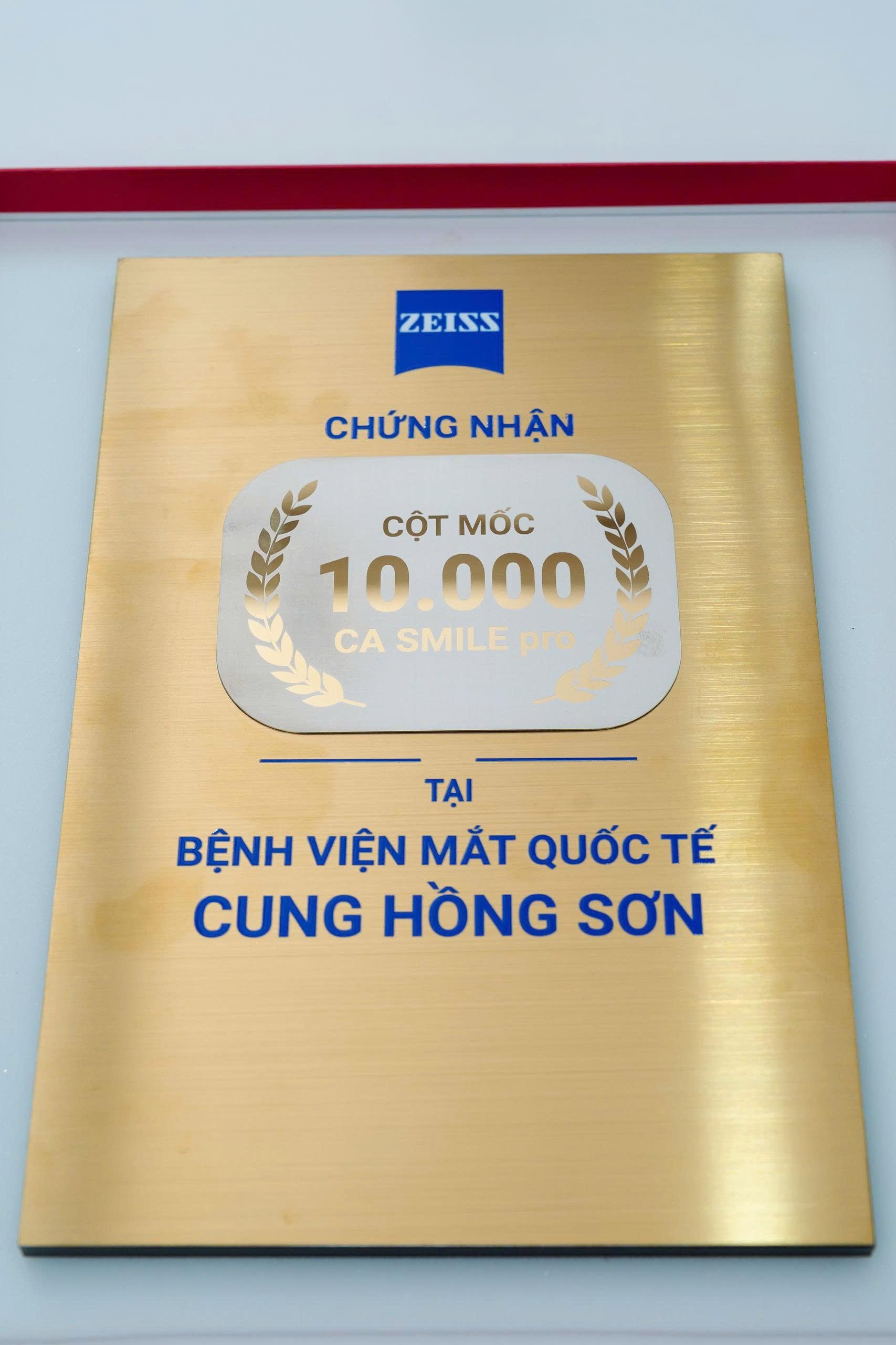 BỆNH VIỆN MẮT QUỐC TẾ CUNG HỒNG SƠN ĐẠT 10.000 CA PHẪU THUẬT SMILE PRO THÀNH CÔNG